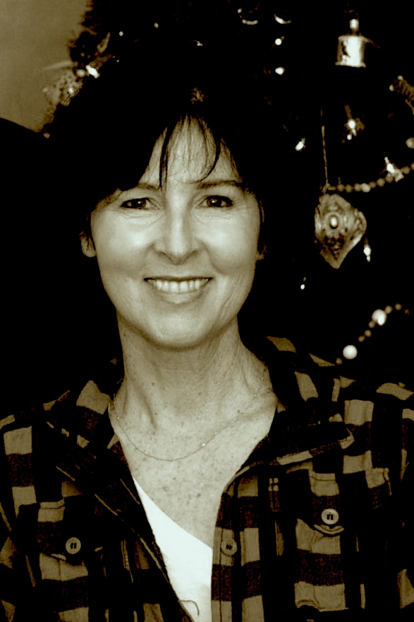 portrait image of author Robin Gregory